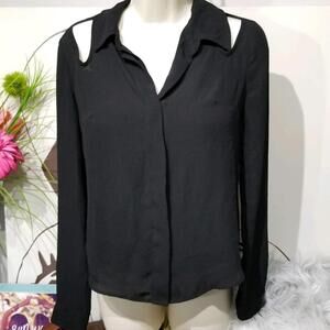 L'AMOUR Top Womens SMALL Nanette Lepore  Cold Shoulder Black Shirt